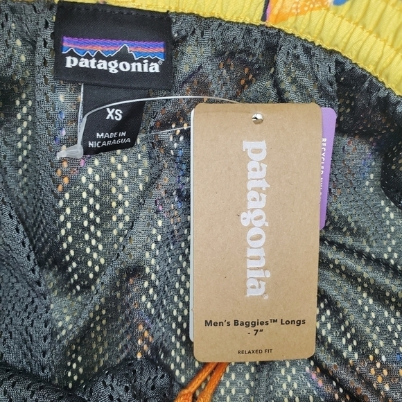 Patagonia Baggies Longs 7” Shorts | Yellow Melons— Men’s Size X-Small - Picture 6 of 8